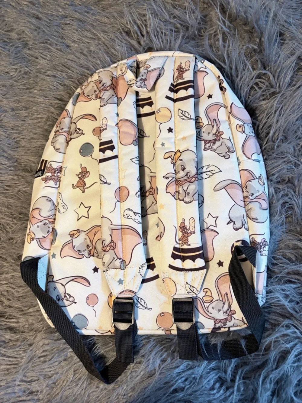 Loungefly Dumbo canvas full size Backpack. All over print - Picture 6 of 8